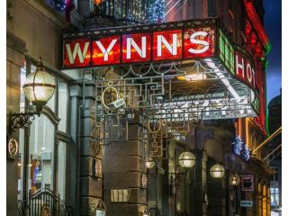 Wynn's Hotel image