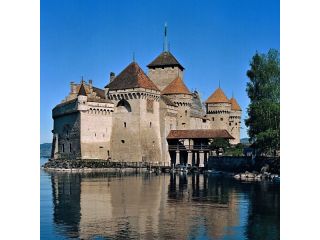 Chillon castle image