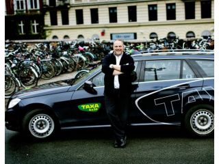 TAXA 4x35 - Taxi service image