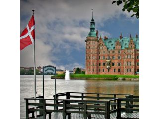 Frederiksborg Castle image