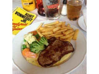 Schroder pub - traditional food image