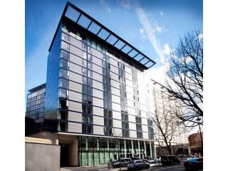 DoubleTree by Hilton - Westminster London image