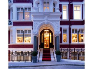 St. James’s Hotel & Club image
