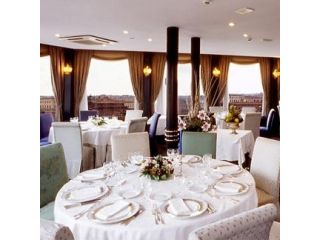 Les Etoiles - roof garden image