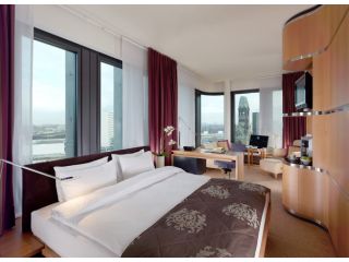 Swissotel Berlin image