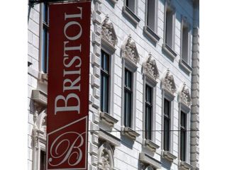 The Three Corners Hotel Bristol image