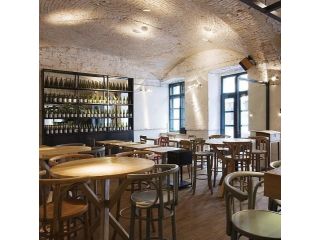 Mák Bistro image