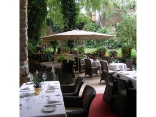 Pierrot restaurant image